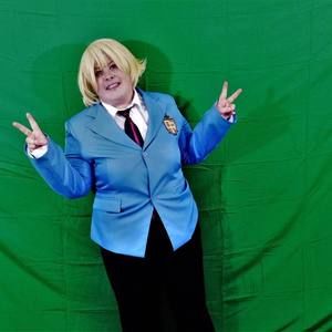 Meet your Posher, Angie